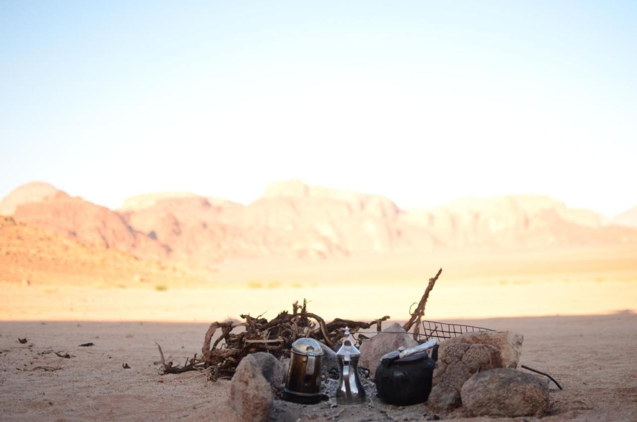 Wadi Rum Camp & Jeep Tour Екстериор снимка
