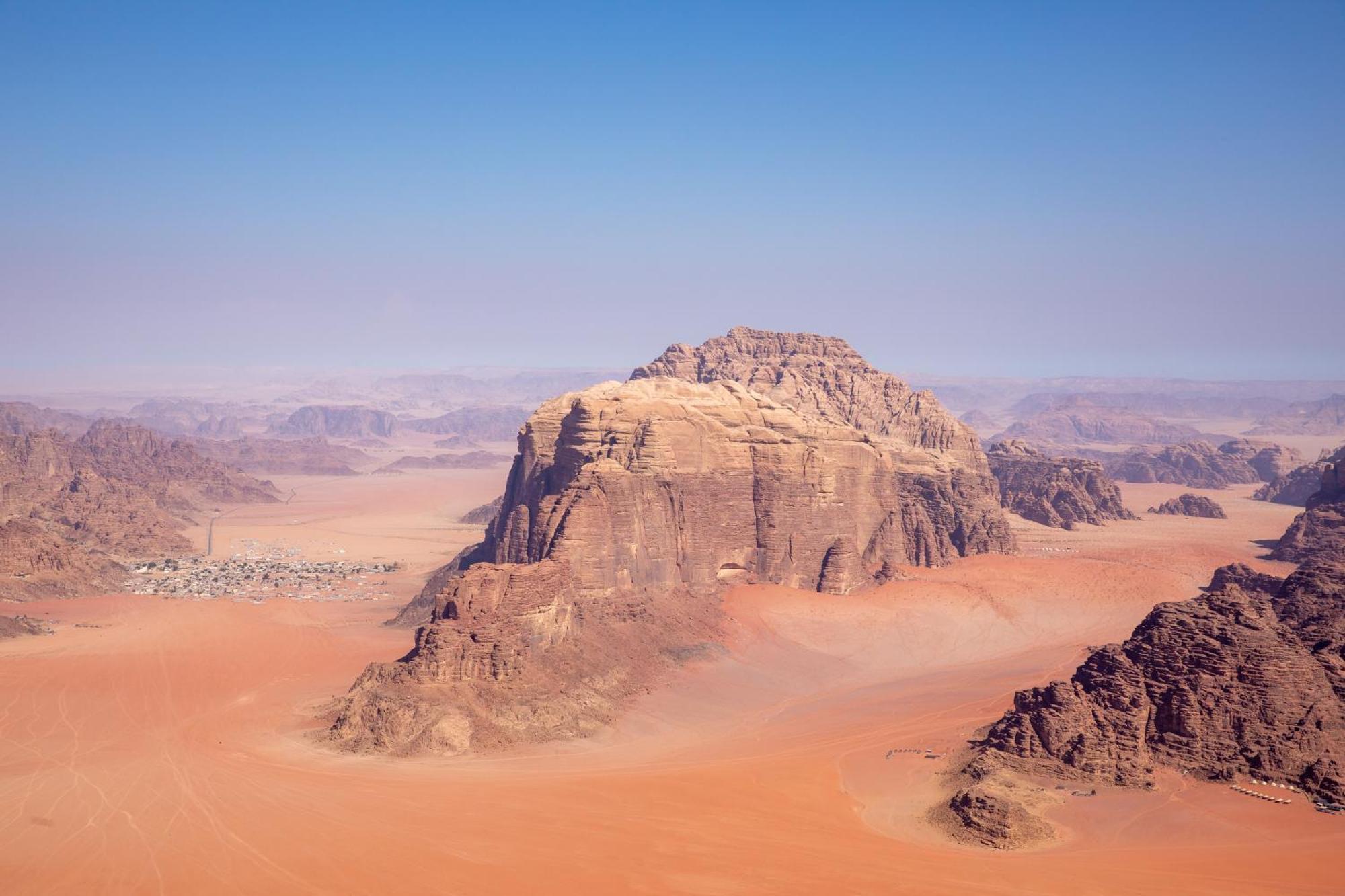 Wadi Rum Camp & Jeep Tour Екстериор снимка