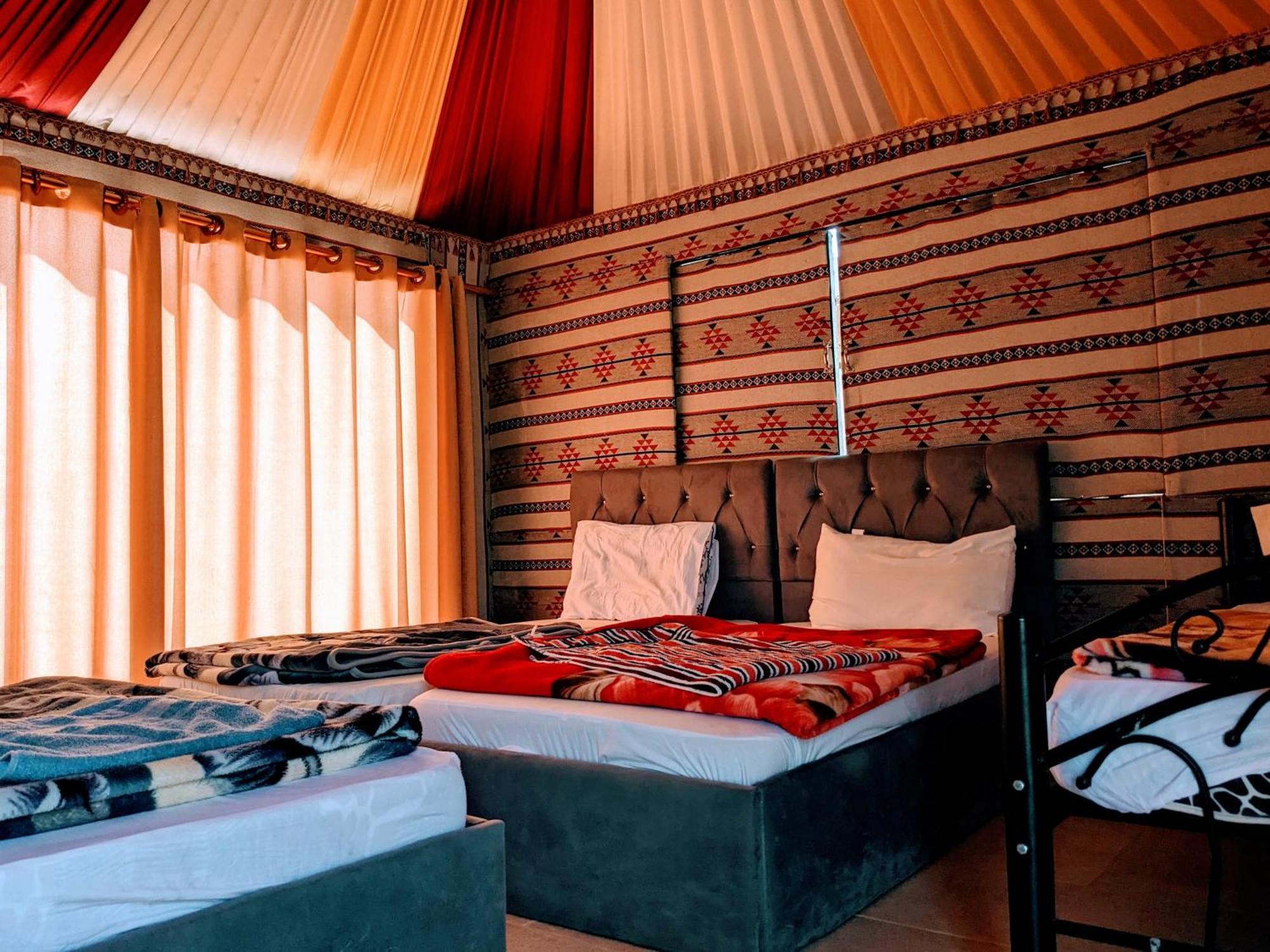 Wadi Rum Camp & Jeep Tour Екстериор снимка